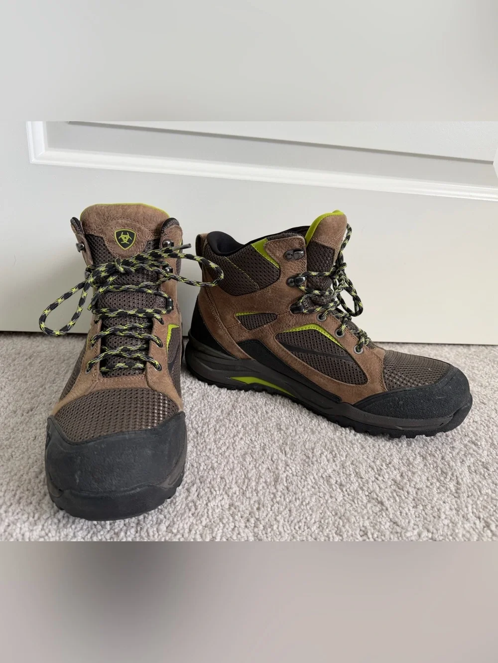 Ariat Waterproof Hiking Boots - 10D